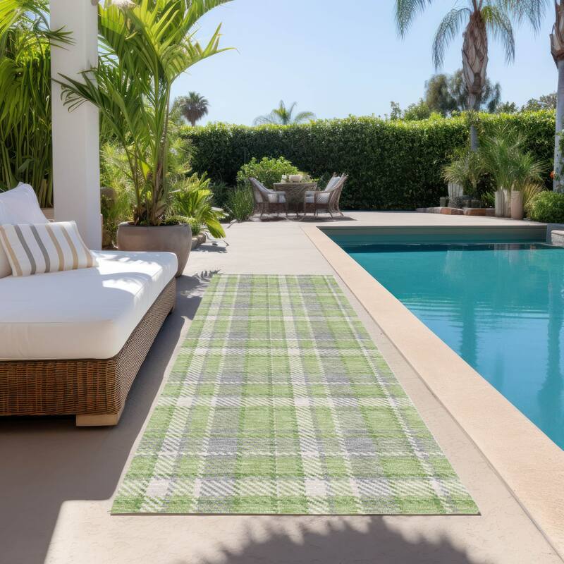 Alrilo Plaid Weather Resistant Versatile Elegance Runner Outdoor Rug