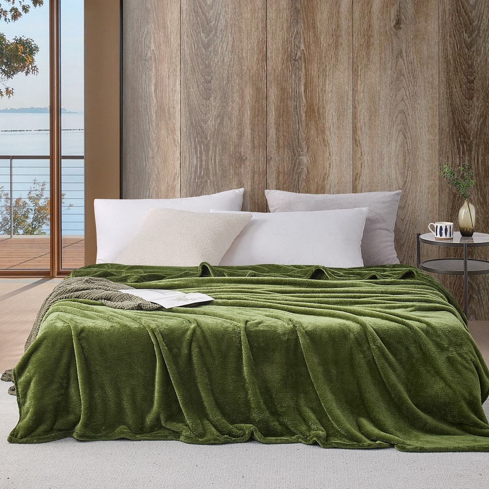 Me Sooo Comfy - Coma Inducer® Bed Blanket - Pesto