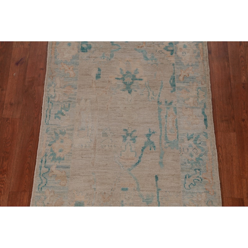 Hand Knotted Oriental 100% Wool Carpet Transitional Floral Beige & Ivories Oushak Runner Rug - 9' 10'' X 2' 8''