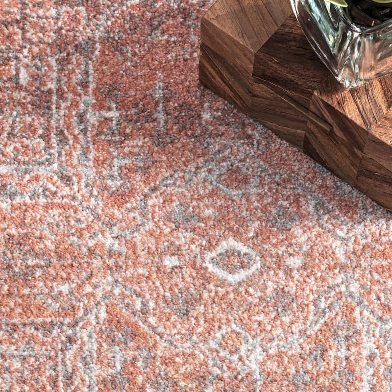 Nuloom Traditional Vintage Medallion Marg Area Rug