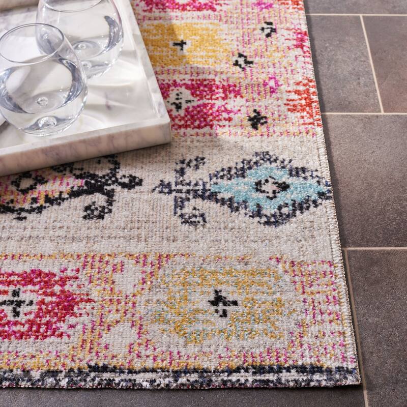 SAFAVIEH Montage Trevina Indoor/ Outdoor Waterproof Patio Backyard Rug