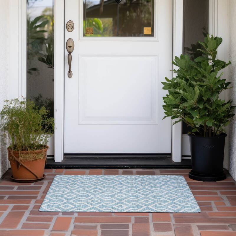 Machine Washable Indoor/ Outdoor Chantille Trellis Rug