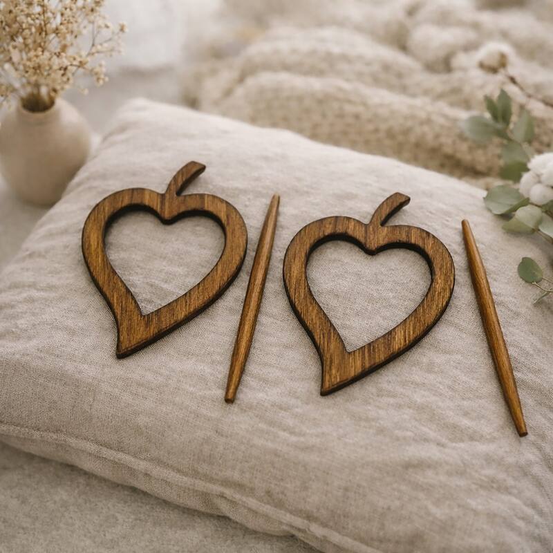 Set of 2 Wooden Heart Tieback Fjord Big Size - 8"L x 5.7"W x 0.8"D - Natural