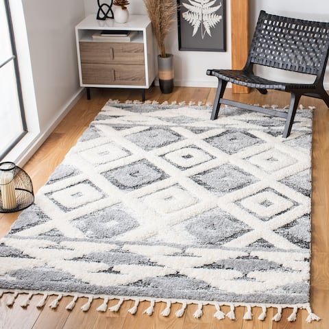 SAFAVIEH Moroccan Tassel Shag Vasiliya 2-inch Thick Rug