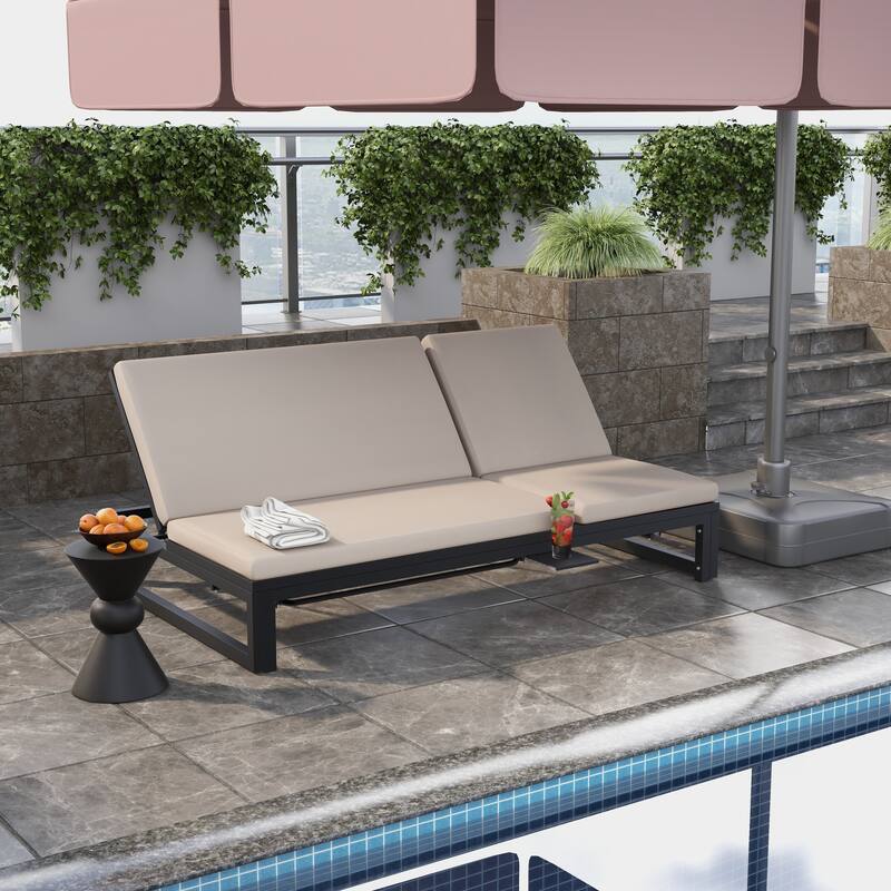 Chelsea Polyester Fabric Outdoor Lounge Chair with Four-Level Adjustable Backrest and Powder-Coated Aluminum Frame