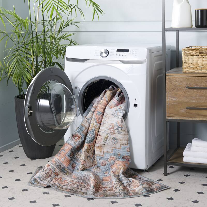 SAFAVIEH Arizona Bronte Machine Washable & Slip Resistant Rug