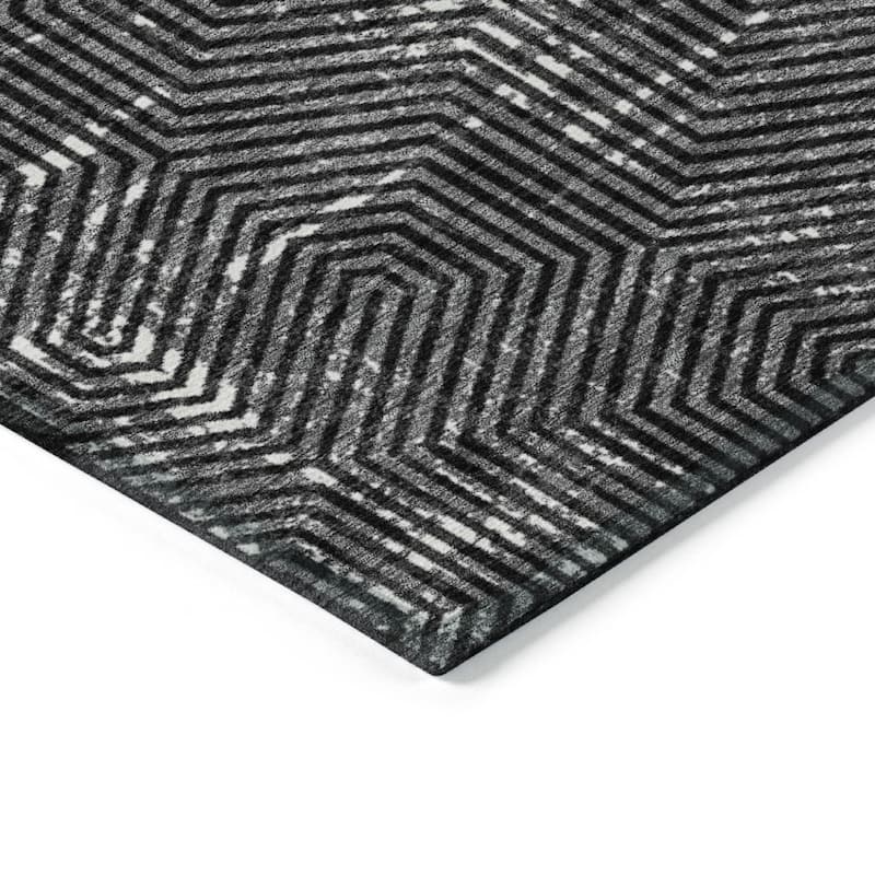 HomeRoots Geometric Transitional Rectangle Outdoor Rug