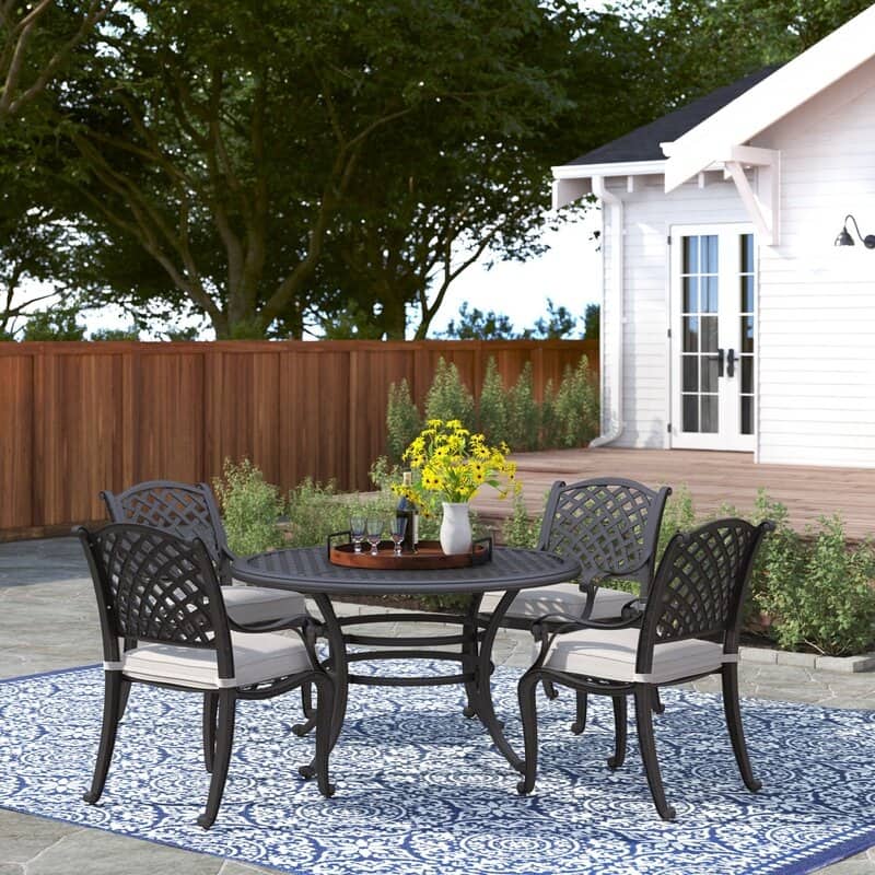 Ventura Cast Aluminum 5 Piece Round Dining Set with 4 Arm Chairs