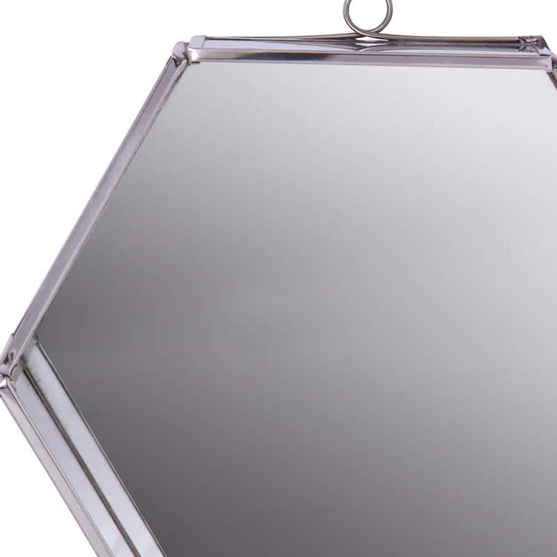 HomeRoots 8" Silver Hexagon Steel Framed Accent Mirror - 6.5' X '7.5' X '2.8
