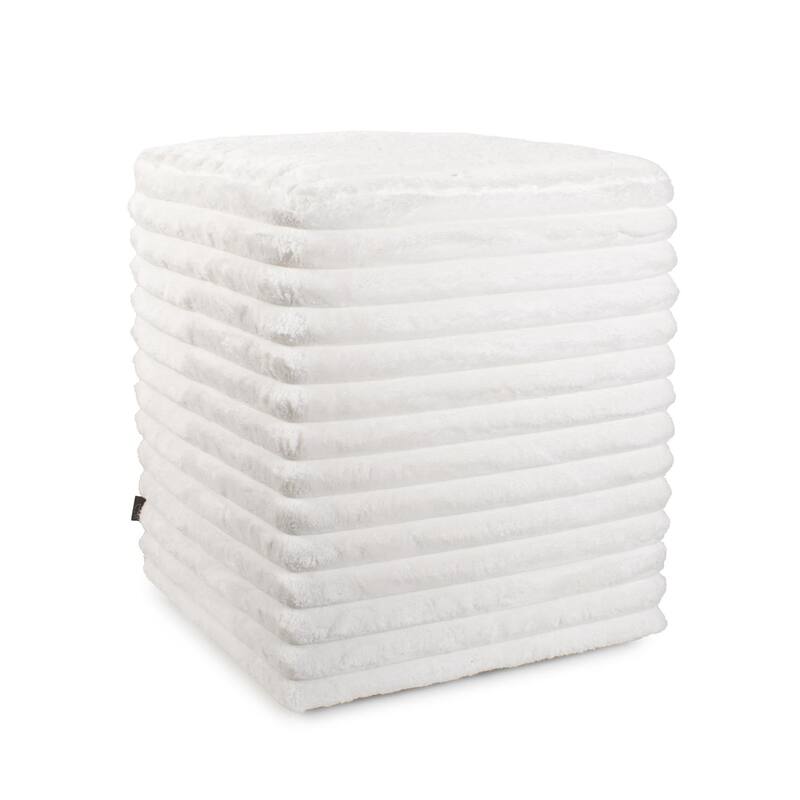 Universal Cube Shar Pei White