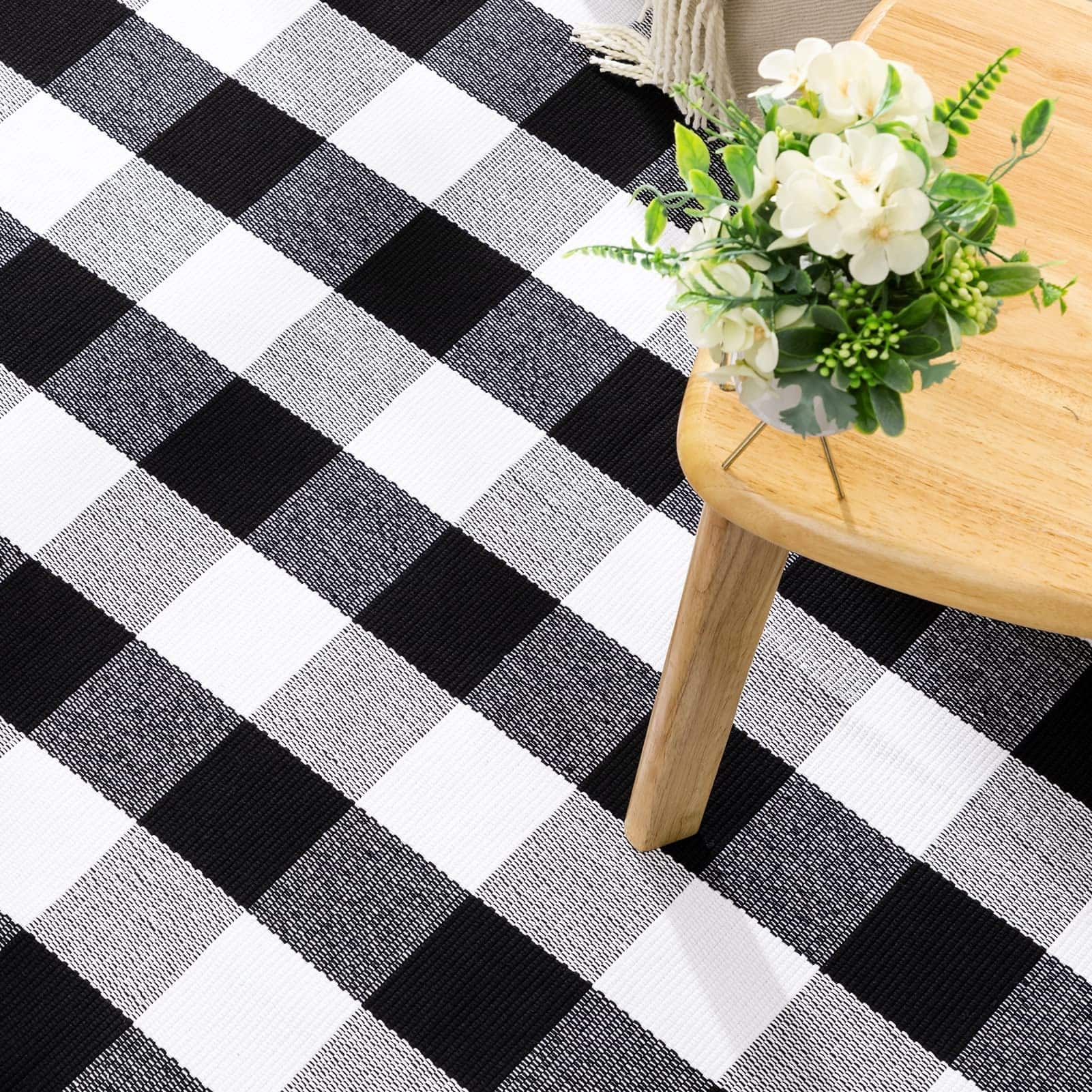 Buffalo Plaid Rug 3 x 5 ft Black and White 2' x 3' Oval Bed Bath