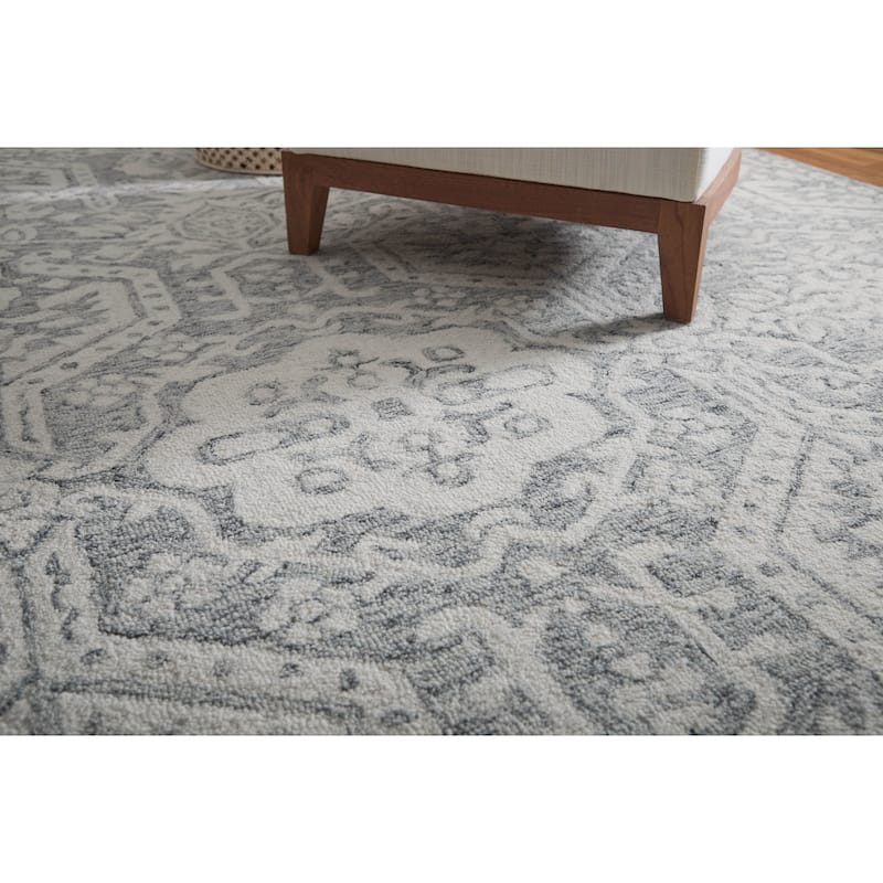 Natal R8A27 Geometric Traditional Area Rug
