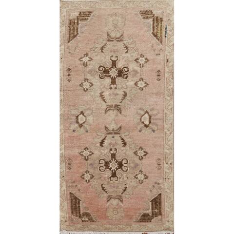 Vintage Geometric Anatolian Turkish Wool Rug Hand-knotted Foyer Carpet - 1'7''x 3'8''