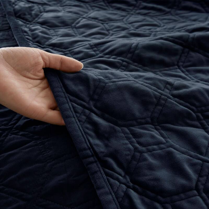 Madison Park Emery 3 Piece Velvet Quilt Set