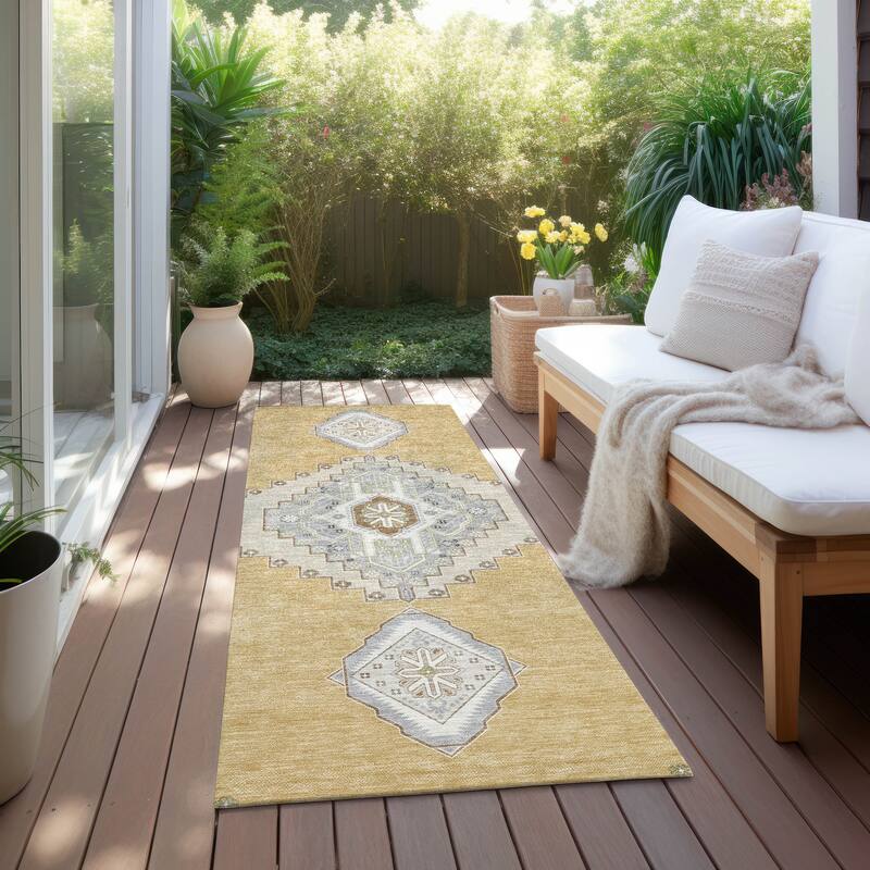 Machine Washable Indoor/ Outdoor Boho Traditional Chantille Rug - Gold - 2'3" x 7'6"