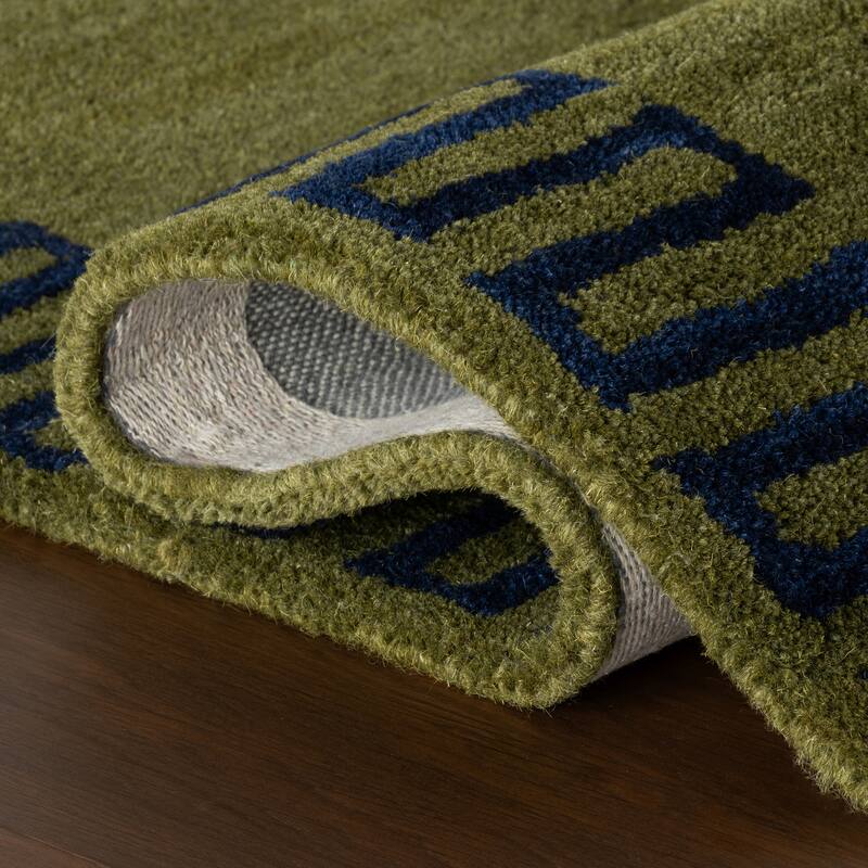 Nuloom Renata Fleuron Bordered Wool Rug