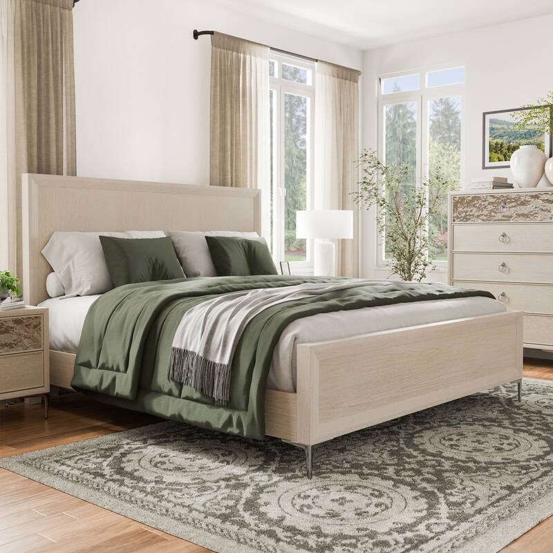 Furniture of America Fable Modern Solid Wood Panel Bed
