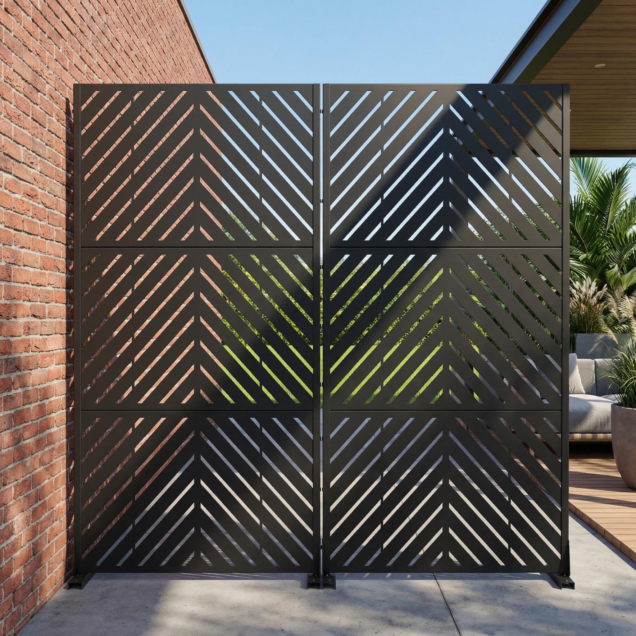 Outdoor Privacy Screen with Stand for Patio Garden Metal Fence Set of 2