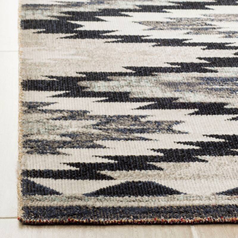 SAFAVIEH Montage Hardine Indoor/ Outdoor Waterproof Patio Backyard Rug