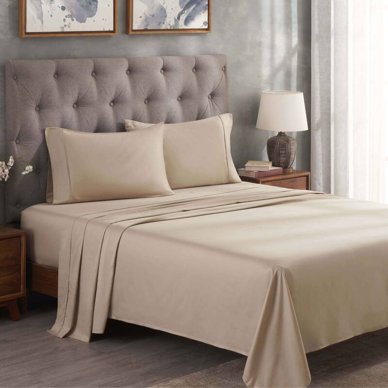 Superior Egyptian Cotton 300 Thread Count Solid Bed Sheet Set