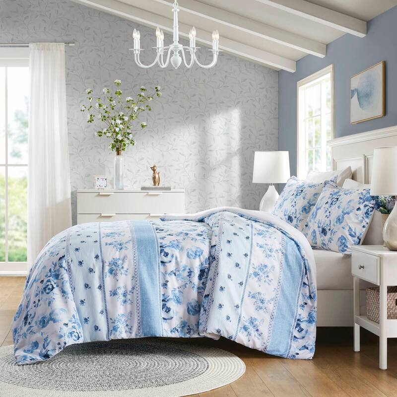 Intelligent Design Kaia Floral Striped Duvet Cover Set