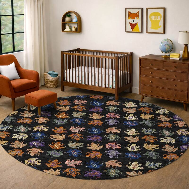 Machine Washable Indoor/ Outdoor Modern Frogs Chantille Rug