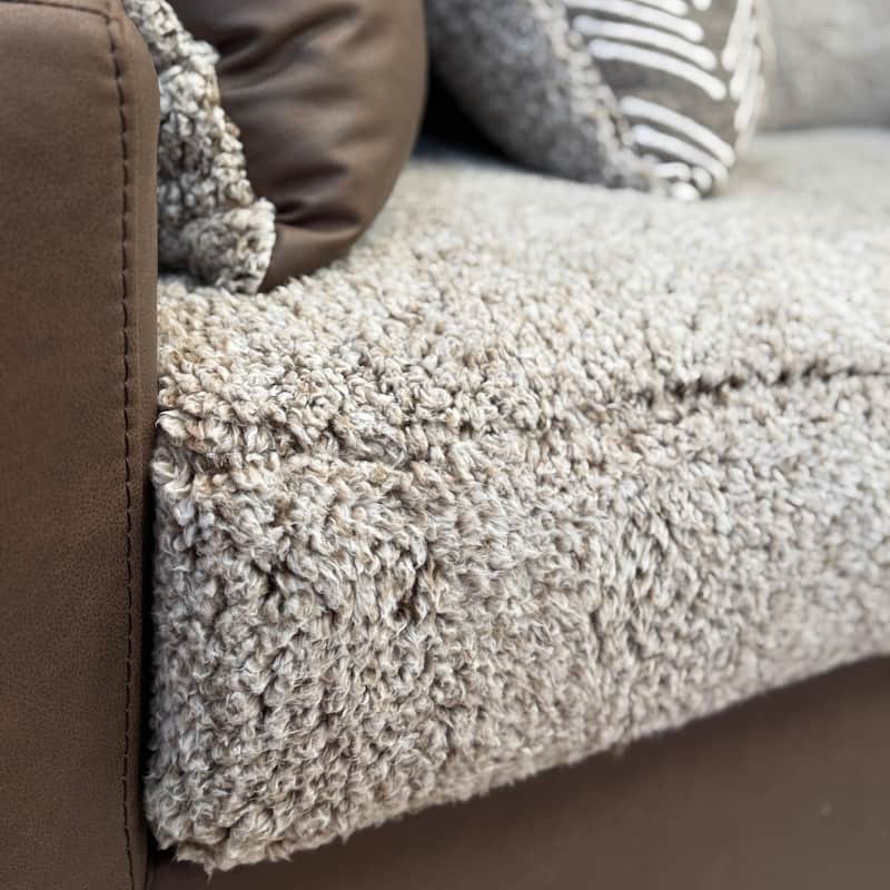 Roundhill Furniture Marvella Living Room Sofa with Chocolate Faux Leather Upholstery and Curly Shearling Cushions