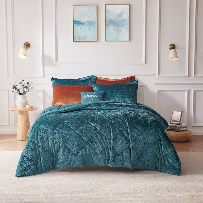 Intelligent Design Isabel Velvet Comforter Set - Teal - King