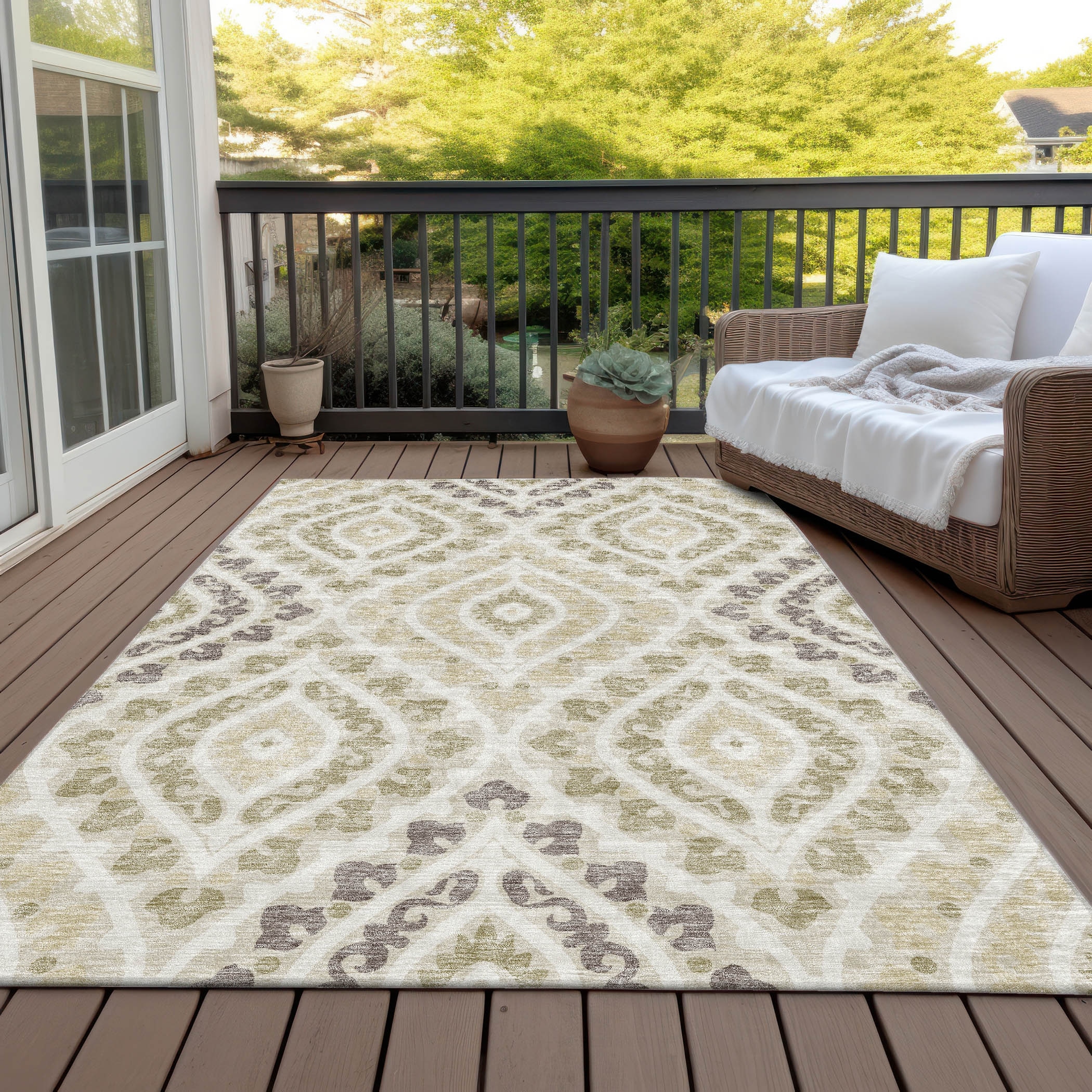 Machine Washable Indoor/ Outdoor Chantille Ttransitional Medallion Rug