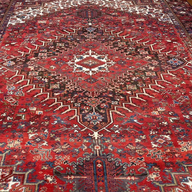 HERAT ORIENTAL Handmade Fine Heriz Wool Rug - 9'4" x 13'