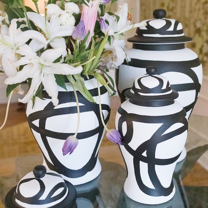 Ginger Jar- Small - Black And White Finish On Ceramic