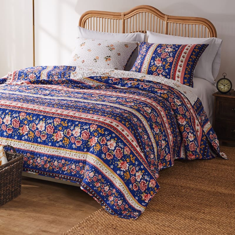 Greenland Home Fashions Taylor Country Floral Quilt Set