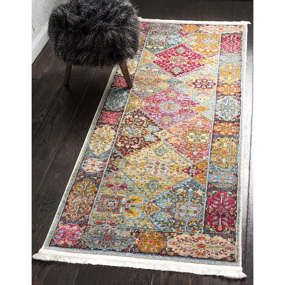 Traditional Samana Collection Area Rug
