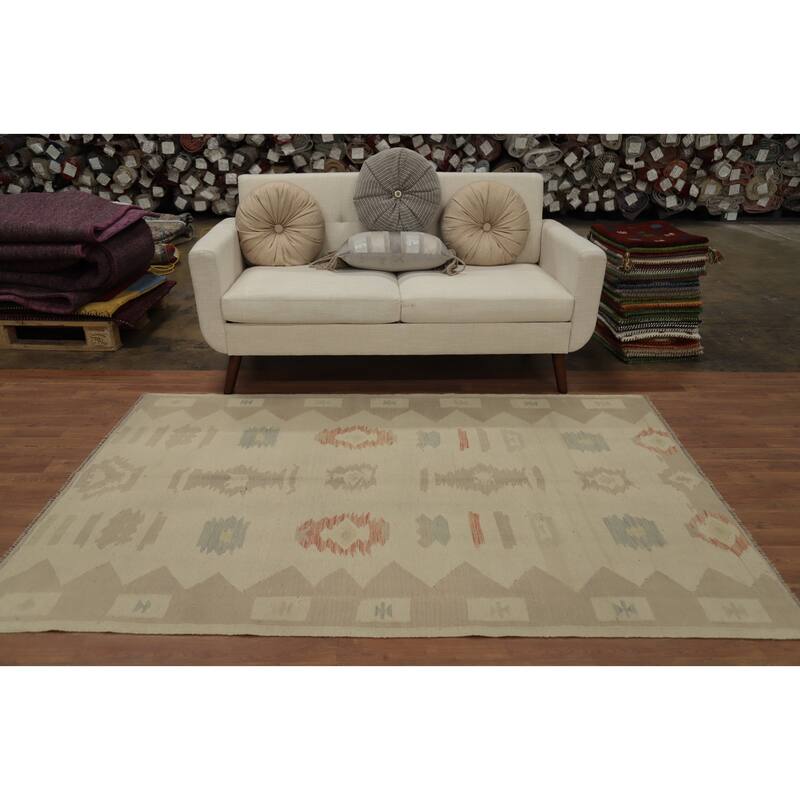Hand Woven Oriental 100% Wool Carpet Southwestern Tribal Beige & Ivories Kilim Area Rug - 7' 0'' X 4' 6''