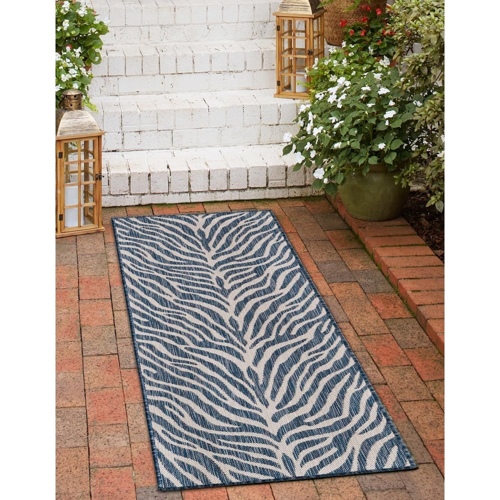Outdoor Gallery Collection Area Rug