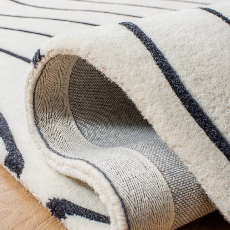 SAFAVIEH Handmade Fifth Avenue Adrian Mid-Century Modern Wool Rug