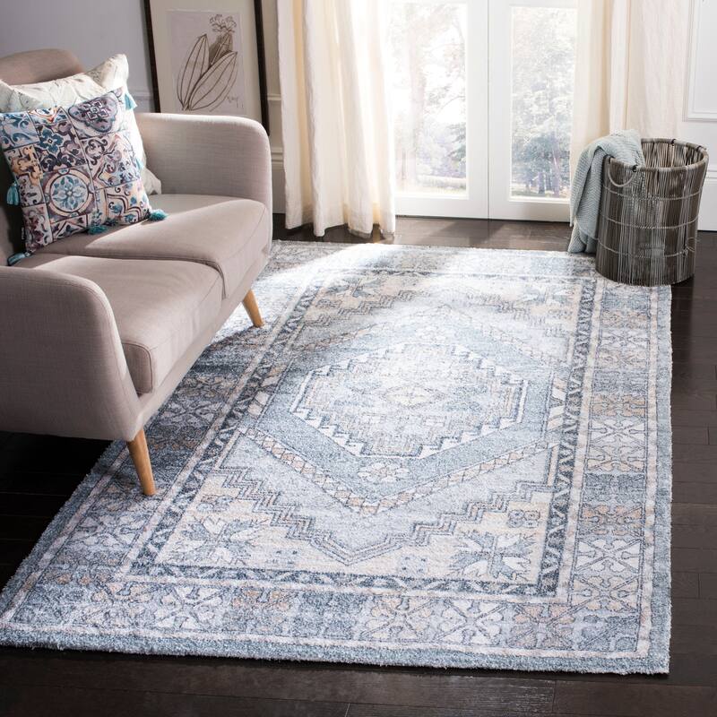 SAFAVIEH Handmade Saffron Brielle Rug - 5' x 8' - Grey/Ivory