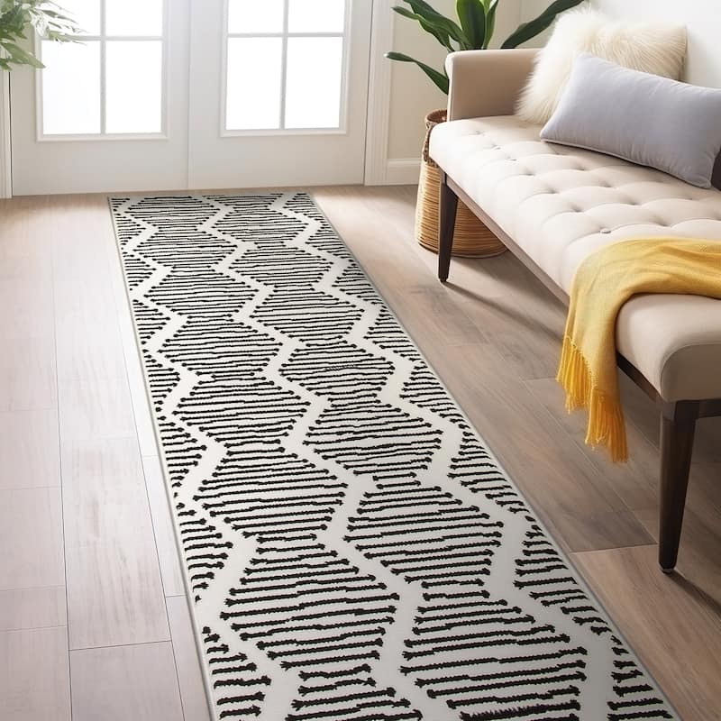 World Rug Gallery Boho Stripe Design Area Rug - Black/Cream - 2' x 7' - Runner