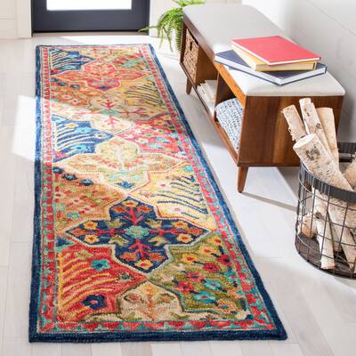SAFAVIEH Handmade Aspen Luvenia Boho Tribal Wool Rug