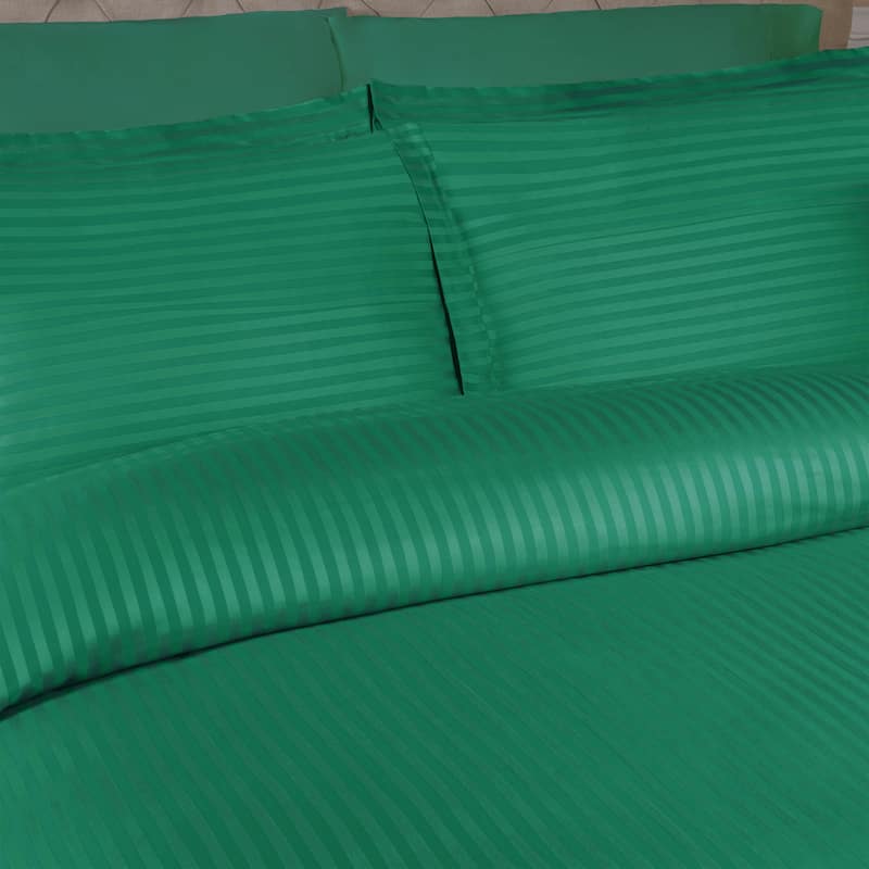Superior Egyptian Cotton 300 Thread Count Stripe Duvet Cover Set with Pillow Shams