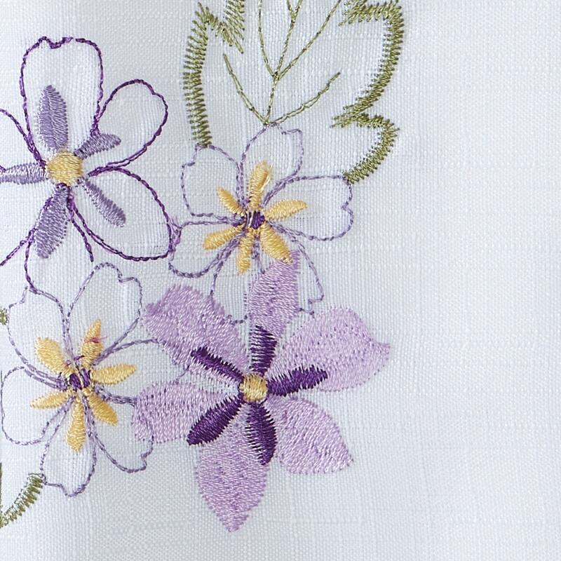 Spring Hydrangea Floral Cutwork Napkins, Set of 4 - 17x17