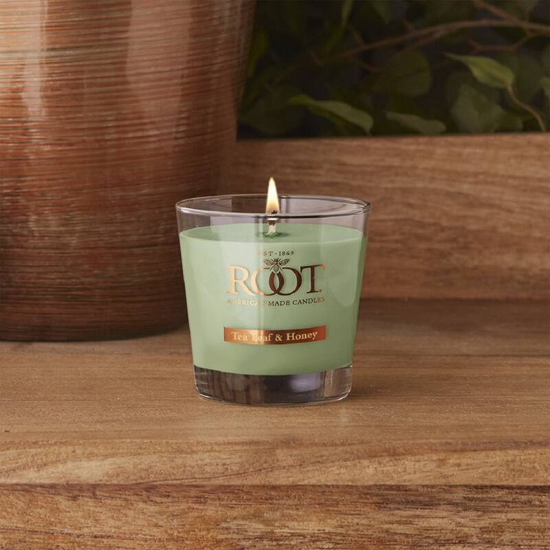 Root Candles Tea Leaf & Honey Scented 6.3 oz Small Veriglass Jar