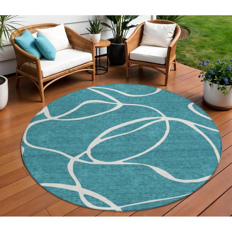 HomeRoots Abstract Transitional Rectangle Outdoor Rug - 8' Round