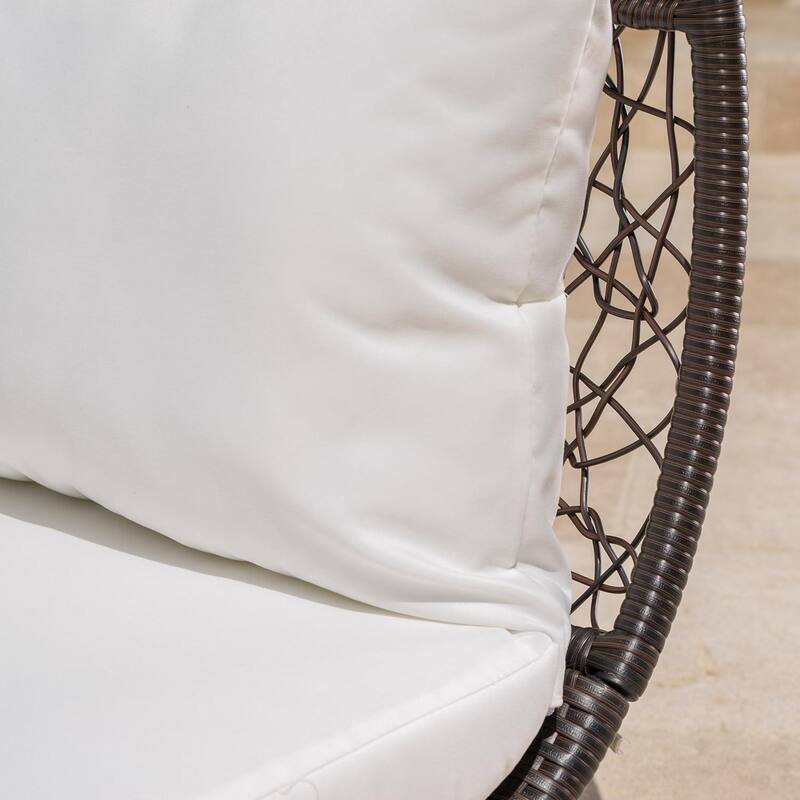 Wicker Outdoor Patio Canopy Daybed Water Resistant Cushion