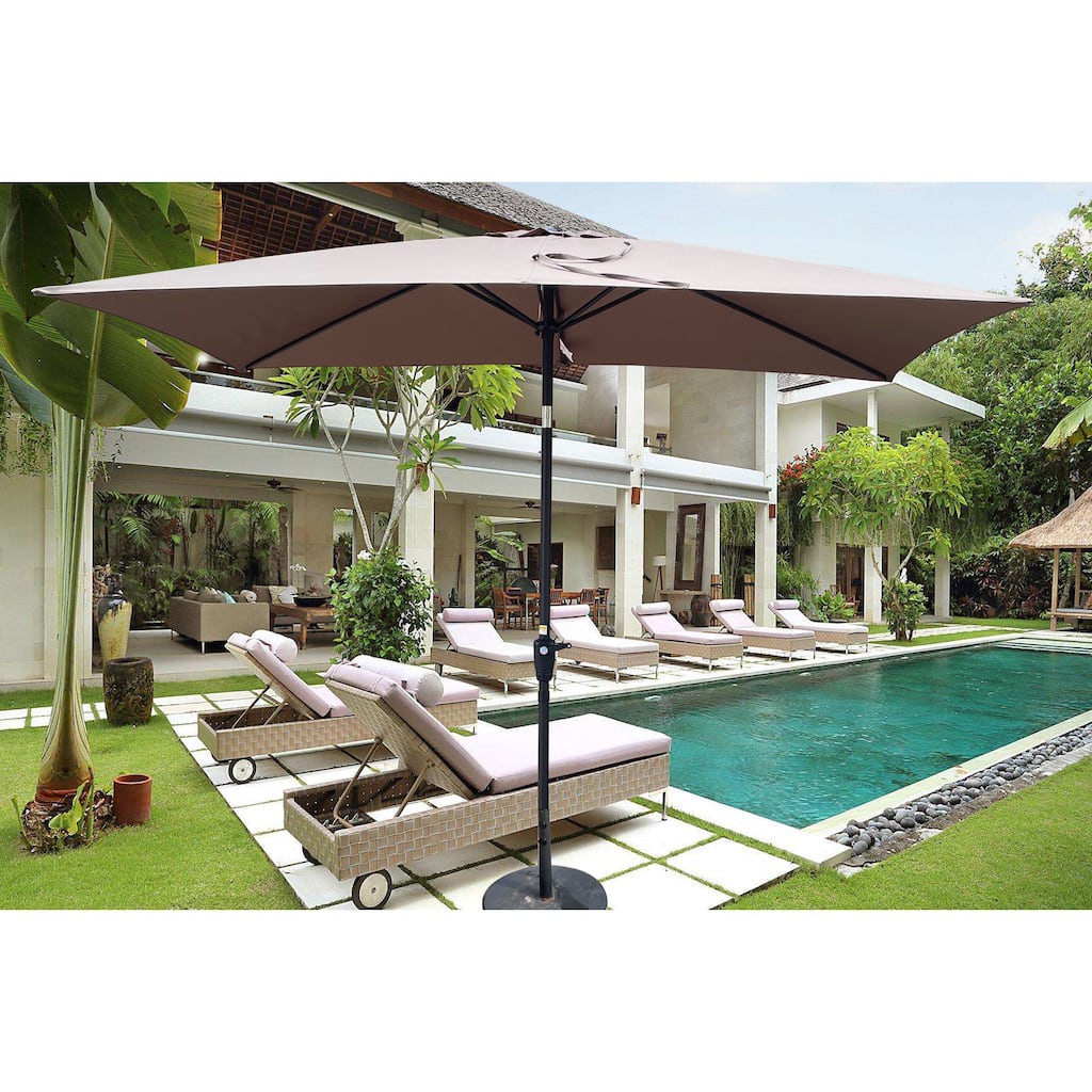 Weatherproof Patio Umbrella with Crank and Tilt Mechanism for Outdoor Spaces