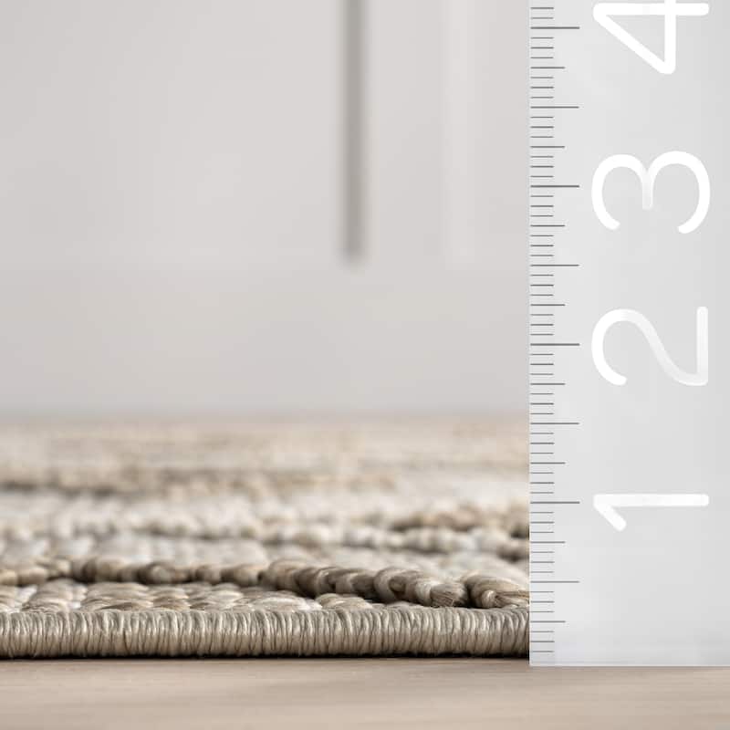 Nuloom Maline Geometric Indoor/Outdoor Area Rug