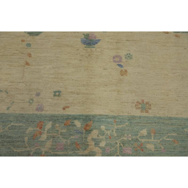 Hand Knotted Oriental 100% Wool Carpet Traditional Floral Beige & Ivories Art Deco Area Rug - 6' 9'' X 7' 1''