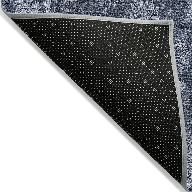 HomeRoots Floral Transitional Rectangle Outdoor Rug