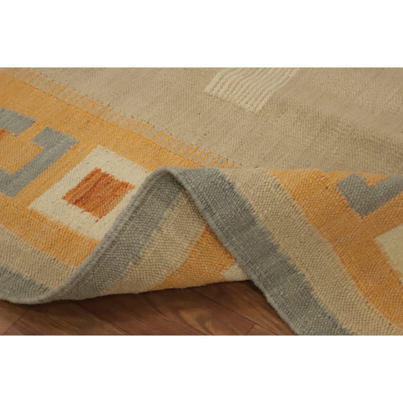Hand Woven Oriental 100% Wool Carpet Southwestern Tribal Beige & Ivories Kilim Area Rug - 8' 7'' X 5' 9''