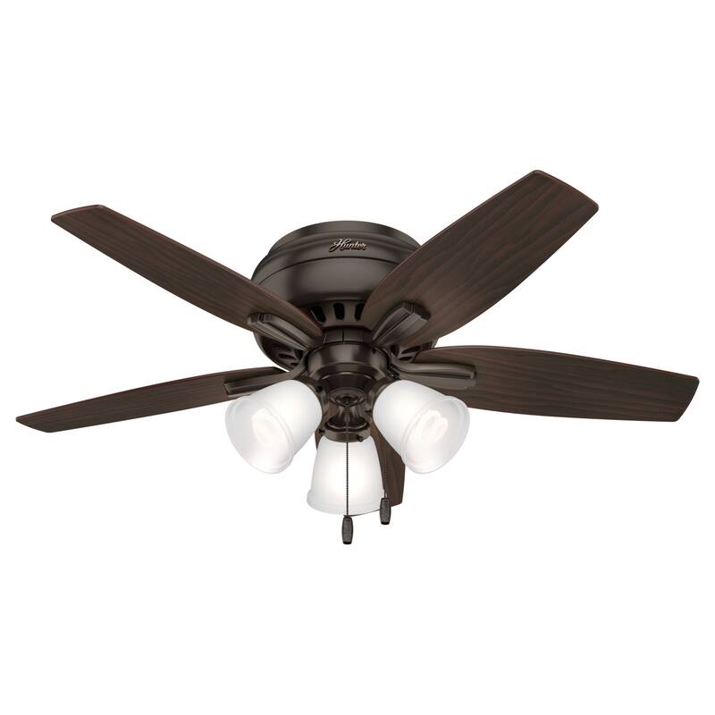 Hunter 42" Newsome Flush Mount Ceiling Fan w/ 3-Light LED Light Kit and Pull Chain - Transitional, Casual - Low Profile!